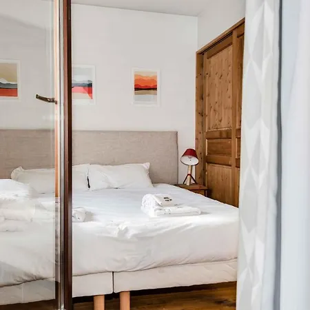 Le Paradis 27 - Year Apartment